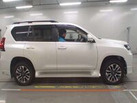 Toyota Land Cruiser Prado, 2021