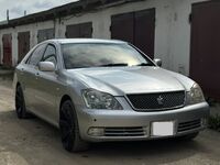Toyota Crown, 2004