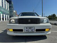 Toyota Crown, 1999