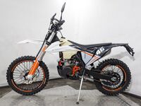 Regulmoto Crosstrec 300, 2025