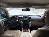 Toyota Land Cruiser, 2013