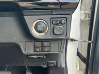 Toyota Corolla Fielder, 2018