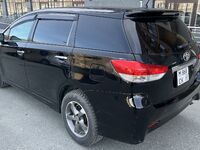 Toyota Wish, 2010