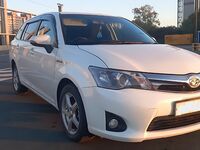Toyota Corolla Fielder, 2013