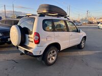 Chevrolet Niva, 2011