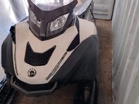 BRP Ski-Doo Skandic SWT 600 E-TEC, 2011