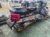 BRP Ski-Doo Expedition, 2009