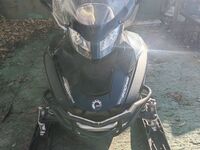 BRP Ski-Doo Expedition, 2009