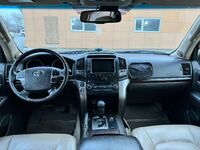 Toyota Land Cruiser, 2010