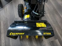 Champion ST656, 2025