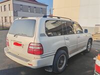 Toyota Land Cruiser, 2001