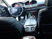 BMW 760i, 2005