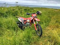 Regulmoto Holeshot red edition, 2024