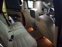 Porsche Cayenne, 2011