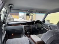 Toyota Crown Majesta, 1998