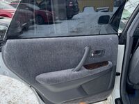 Toyota Crown Majesta, 1998