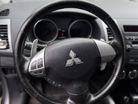 Mitsubishi Outlander, 2011