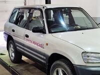 Toyota Rav4, 1995
