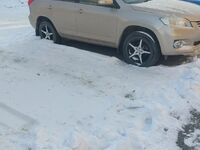 Toyota Vanguard, 2010