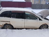 Nissan Liberty, 1999