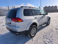 Mitsubishi Pajero Sport, 2011