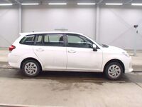 Toyota Corolla Fielder, 2020