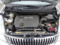 Toyota Isis, 2013