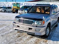 Toyota Land Cruiser, 2001