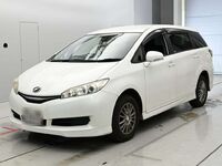 Toyota Wish, 2013