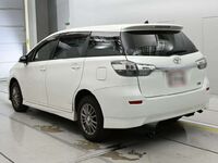Toyota Wish, 2013
