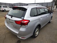 Toyota Corolla Fielder, 2016