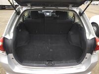 Toyota Corolla Fielder, 2016