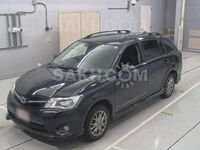 Toyota Corolla Fielder, 2014