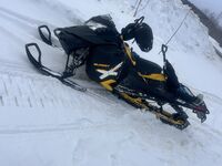 BRP Ski-Doo Summit X 163 800R E-Tec, 2015