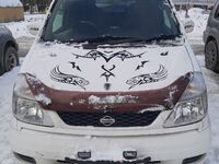 Nissan Serena, 2000