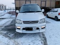 Toyota Town Ace Noah, 2000