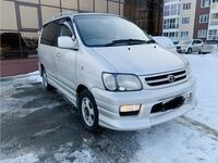 Toyota Town Ace Noah, 2000