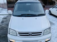 Toyota Town Ace Noah, 2000