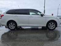 Toyota Corolla Fielder, 2014