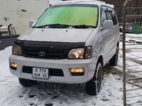 Toyota Town Ace Noah, 2000