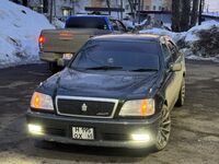 Toyota Crown, 2000