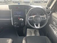 Toyota Roomy, 2021