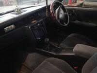 Toyota Crown, 1999