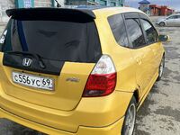 Honda Fit, 2005