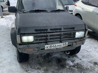Nissan Terrano, 1990