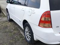 Toyota Corolla Fielder, 2000