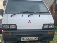 Mitsubishi Delica, 1991