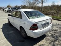 Toyota Corolla, 2001