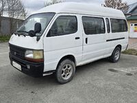 Toyota Hiace, 1999