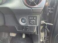 Toyota Corolla Fielder, 2017